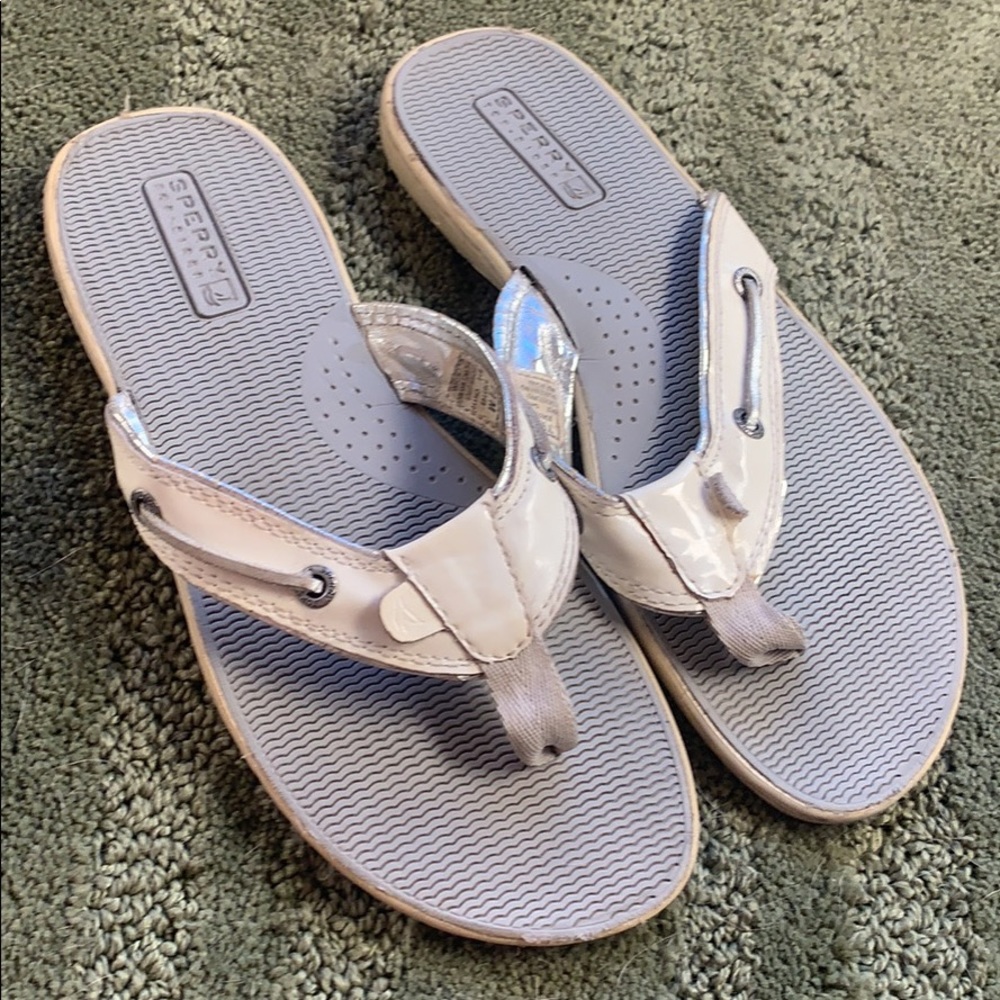 White Sperry Size 7 Sandals